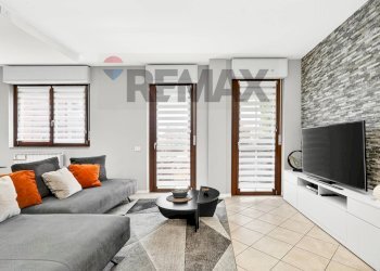 Soggiorno - Bilocale via busto arsizio
 
35, Busto Garolfo - foto 2