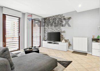 Soggiorno - Bilocale via busto arsizio
 
35, Busto Garolfo - foto 10