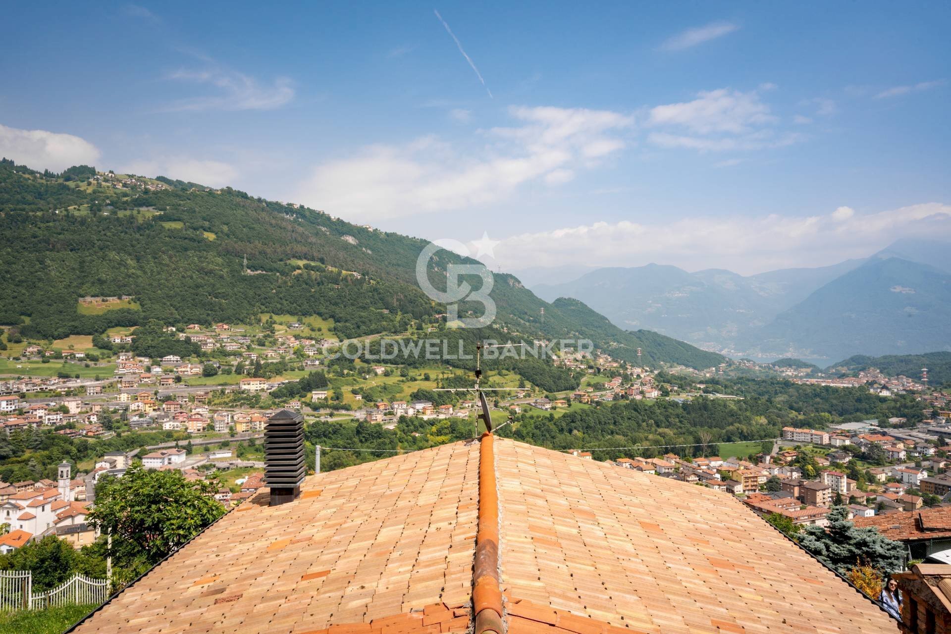 VISTA PANORAMICA - Appartamento via Manzoni
 
28, Sovere - foto 2