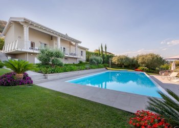 Giardino e Piscina - Villa Via Sant'Anna, Lonato del Garda - foto 1