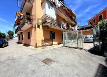 Edificio all\'aperto - Trilocale Via Solfatara
 
60, Pozzuoli - foto 15