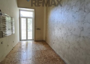 Stanza vuota - Three-room apartment Via Vittorio Emanuele
 
115, Boscoreale - photo 12