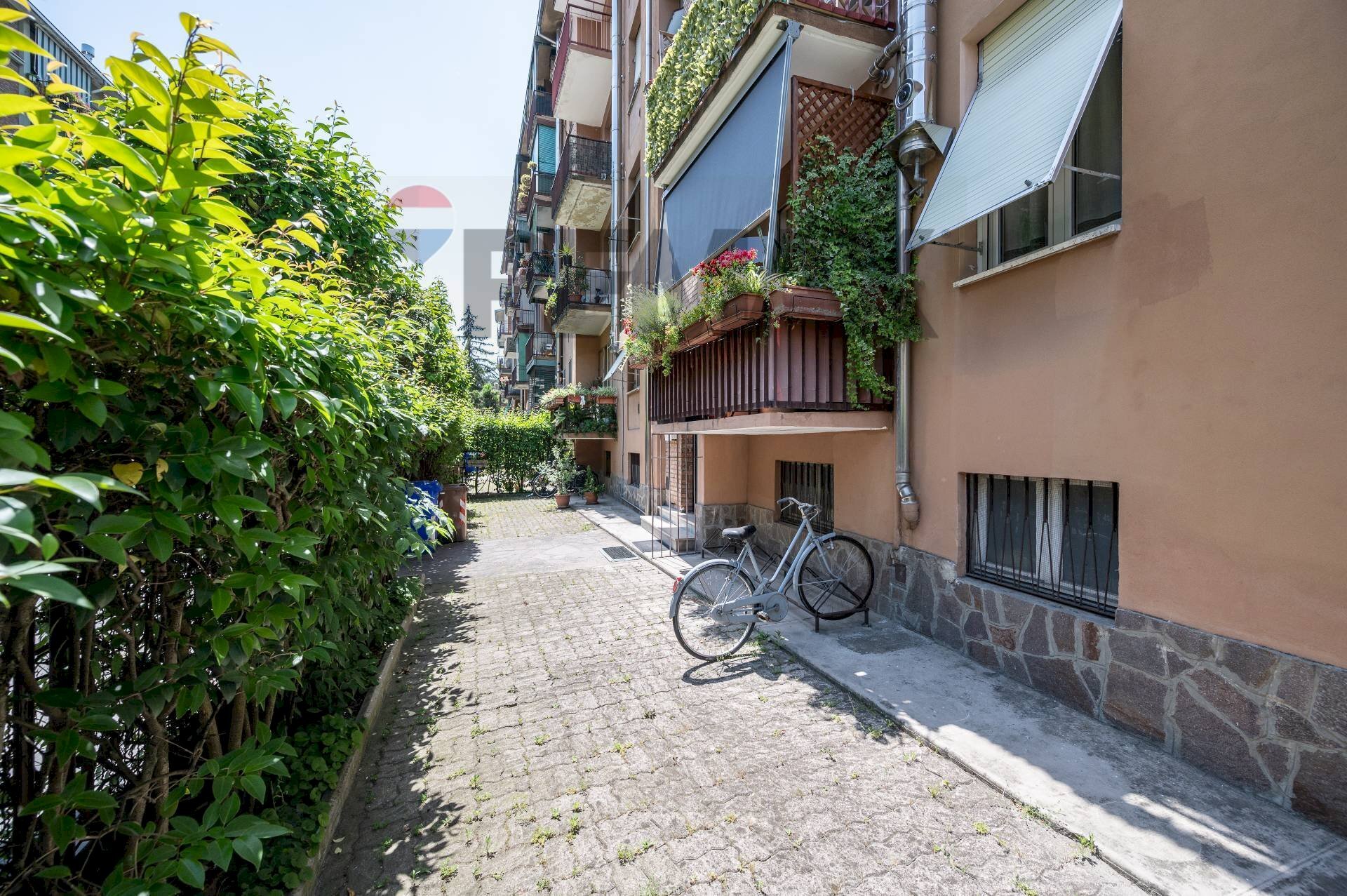 Edificio all\'aperto - Three-room apartment Viale Ildebrando Cocconi
 
22, Parma - photo 1