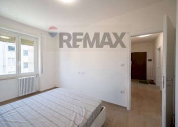 Camera / camera da letto - Three-room apartment Viale Ildebrando Cocconi
22, Parma - photo 24