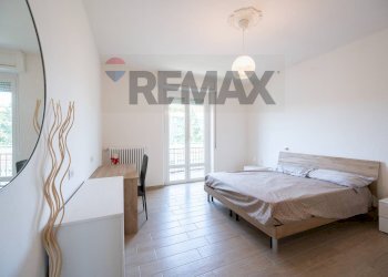 Camera / camera da letto - Three-room apartment Viale Ildebrando Cocconi
22, Parma - photo 26