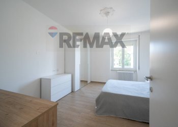 Camera / camera da letto - Three-room apartment Viale Ildebrando Cocconi
22, Parma - photo 31