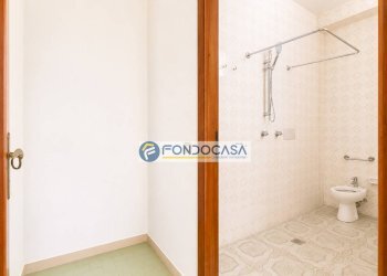 antibagno bagno - Bilocale Via Esperanto, Massa - foto 16
