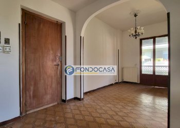 soggiorno - Quadrilocale Via Esperanto, Massa - foto 7