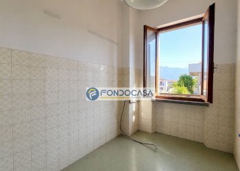 cucina - Quadrilocale Via Esperanto, Massa - foto 10