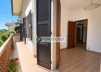 balcone - Quadrilocale Via Esperanto, Massa - foto 21