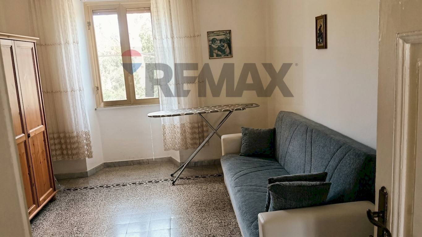Soggiorno - Trilocale VIA CAIROLI - VIA OLMELLO, Minturno - foto 3