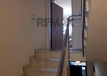 Scale - Apartment via degli Oleandri
 
40, Ragusa - photo 8