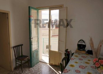 Camera / camera da letto - Casa indipendente via dei vespri
 
160, Giarratana - foto 9