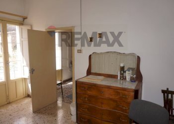 Camera / camera da letto - Casa indipendente via dei vespri
 
160, Giarratana - foto 14
