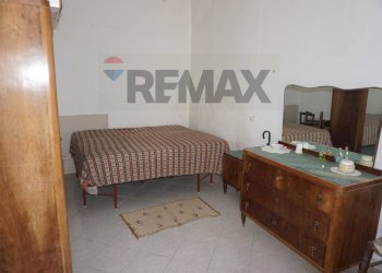 Camera / camera da letto - Casa indipendente via dei vespri
 
160, Giarratana - foto 19