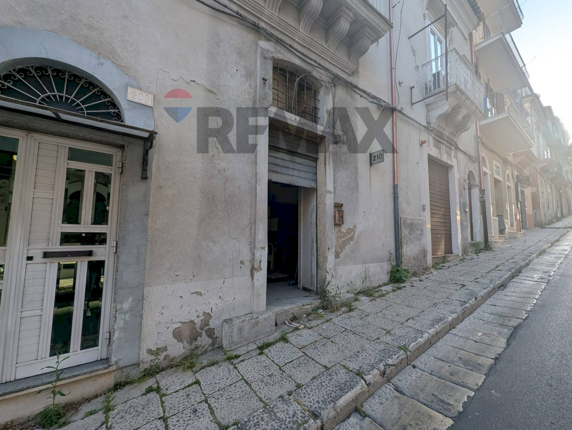 Edificio all\'aperto - Independent house Corso Vittorio Veneto
 
210, Ragusa - photo 1