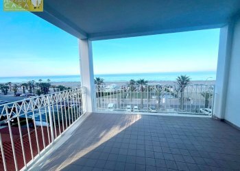Foto 1 - Apartment Lungomare Sirena - Fronte Mare, Tortoreto - photo 1