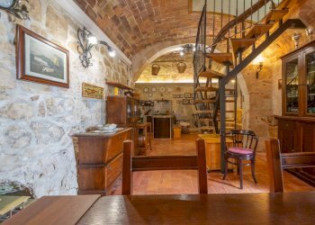 Sala da pranzo - Independent house Via Girone
 
10, Pretoro - photo 23