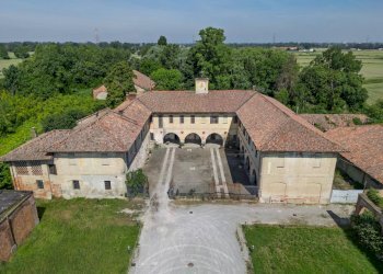 Foto 3 - Villa Via Alzaia Naviglio Pavese
 
3, Zibido San Giacomo - foto 3