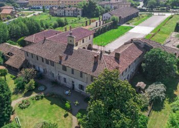 Foto 17 - Villa Via Alzaia Naviglio Pavese
 
3, Zibido San Giacomo - foto 17