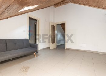 Soggiorno - Four-room apartment Via Bandie
 
1, Moconesi - photo 5