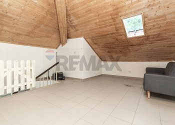 Soggiorno - Four-room apartment Via Bandie
 
1, Moconesi - photo 6