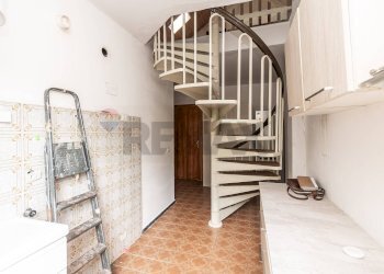 Scale - Four-room apartment Via Bandie
 
1, Moconesi - photo 20
