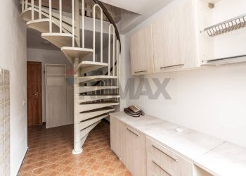 Scale - Four-room apartment Via Bandie
 
1, Moconesi - photo 21