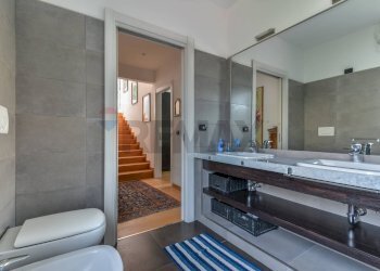 Bagno - Villa Via Oliviero Murzi
7, Marciana Marina - photo 25