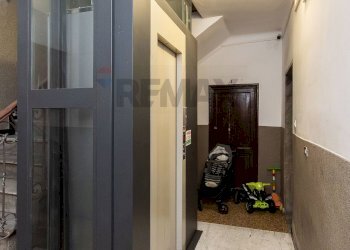 Hall / corridoio - Quadrilocale via Leone Vetrano, Genova - foto 27
