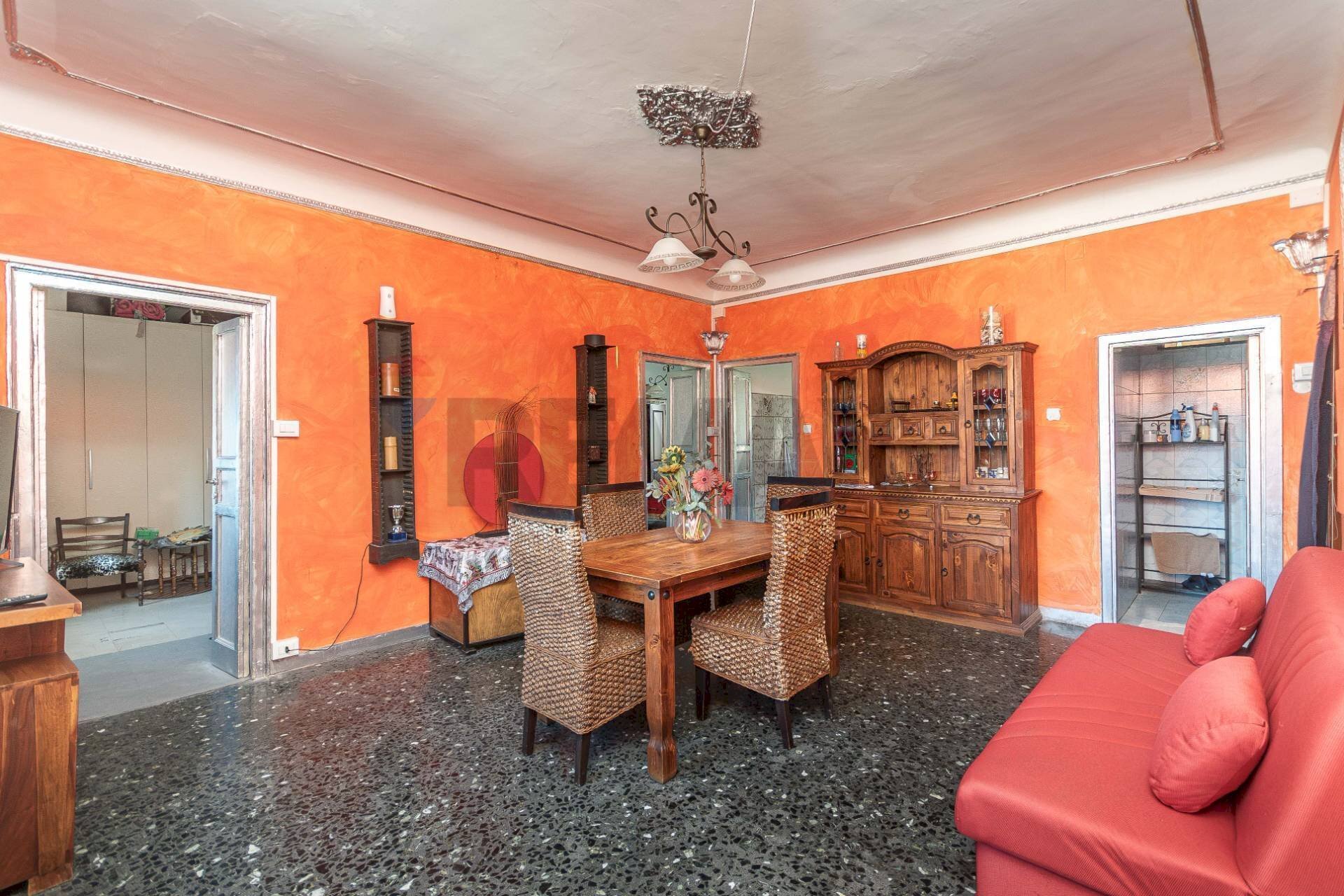 Sala da pranzo - Appartamento Piazza Nicolo' Barabino
 
5, Genova - foto 1