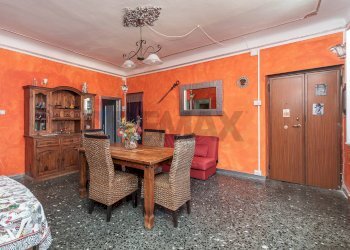 Sala da pranzo - Appartamento Piazza Nicolo' Barabino
 
5, Genova - foto 2