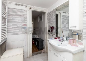 Bagno - Casa semi indipendente Via alla Vittoria
 
66, Mignanego - foto 17