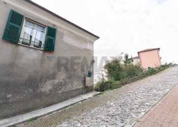 Casa all\'aperto - Casa semi indipendente Via alla Vittoria
 
66, Mignanego - foto 30