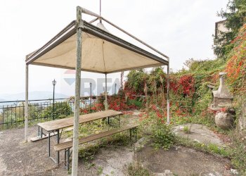 Giardino - Casa semi indipendente Via alla Vittoria
 
66, Mignanego - foto 47