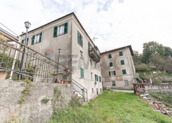 Edificio all\'aperto - Casa semi indipendente Via alla Vittoria
 
66, Mignanego - foto 57
