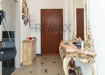 Hall / corridoio - Quadrilocale Via Carlo Orgiero
 
2, Genova - foto 2