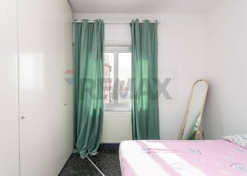 Camera / camera da letto - Quadrilocale Via Carlo Orgiero
 
2, Genova - foto 21