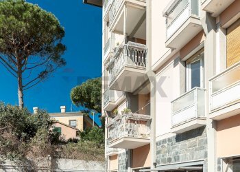 Edificio all\'aperto - Appartamento Genova - foto 33