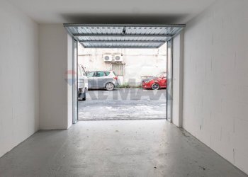 Parcheggio - Box Via Antonio Travi
 
6D, Genova - foto 6