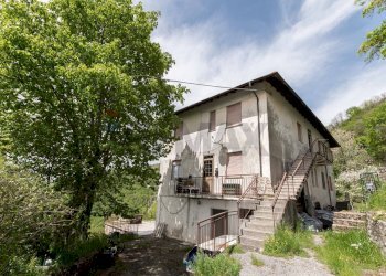 Casa all\'aperto - Casa semi indipendente Località Porcile
 
22, Valbrevenna - foto 4