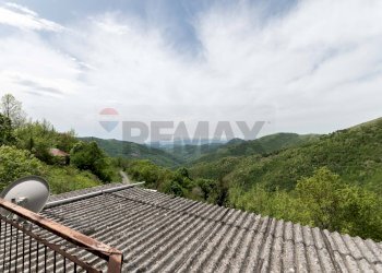 Vista delle montagne - Casa semi indipendente Località Porcile
 
22, Valbrevenna - foto 40