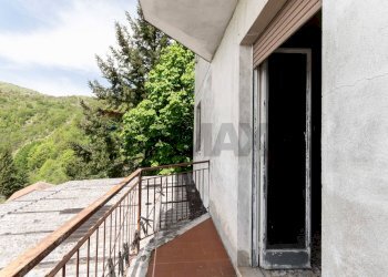 Balcone - Casa semi indipendente Località Porcile
 
22, Valbrevenna - foto 42