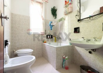 Bagno - Casa semi indipendente Località Porcile
 
22, Valbrevenna - foto 52