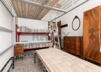 Camera / camera da letto - Casa semi indipendente Località Porcile
 
22, Valbrevenna - foto 57
