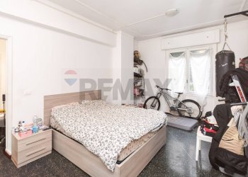 Camera / camera da letto - Trilocale VIA MANUZIO
 
19, Genova - foto 3