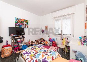 Camera / camera da letto - Trilocale VIA MANUZIO
 
19, Genova - foto 7