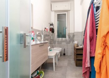 Bagno - Trilocale VIA MANUZIO
 
19, Genova - foto 15
