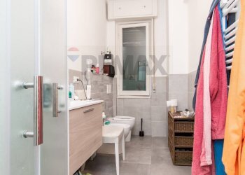 Bagno - Trilocale VIA MANUZIO
 
19, Genova - foto 16