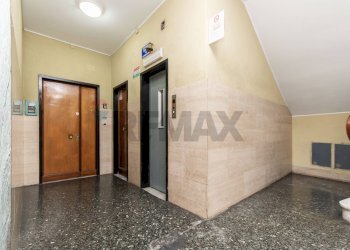 Ricezione / Lobby - Trilocale VIA MANUZIO
 
19, Genova - foto 26